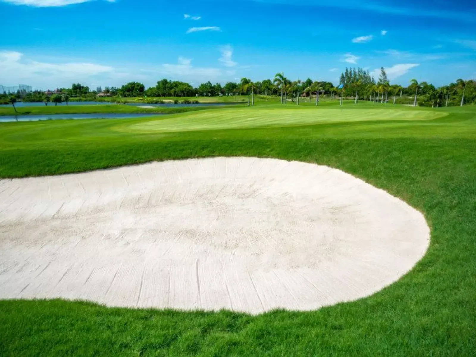 best-ocean-golf-club-bangkok-17.webp