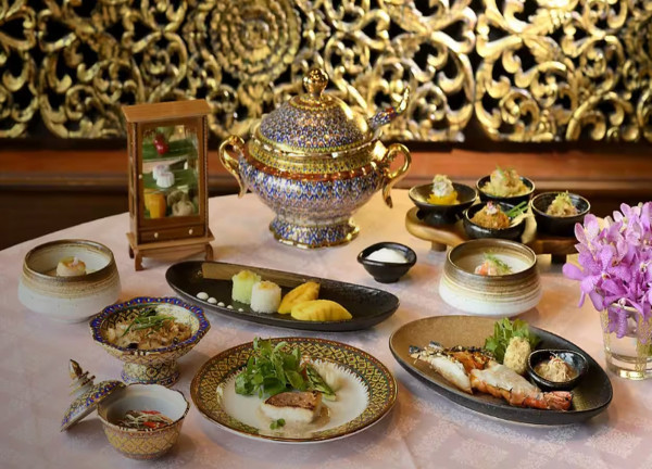 만다린 오리엔탈 방콕 살라 림 남 (Sala Rim Naam) 레스토랑 디너 코스 세트