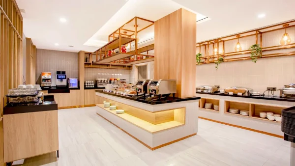 홀리데이 인 익스프레스 & 스위트 방콕 센트럴 피어