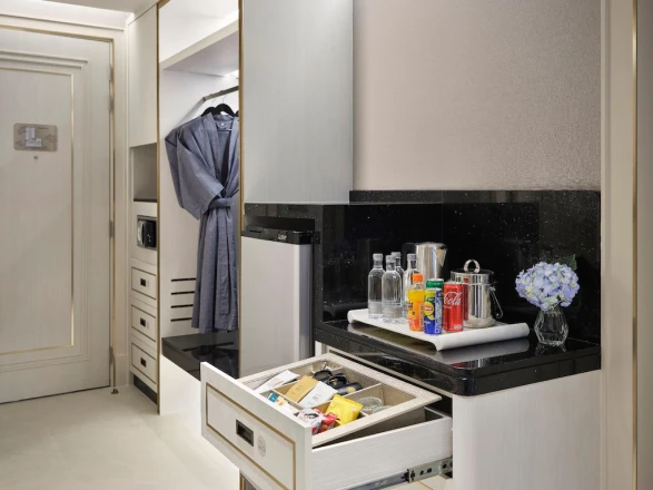 프리미엄 커넥팅