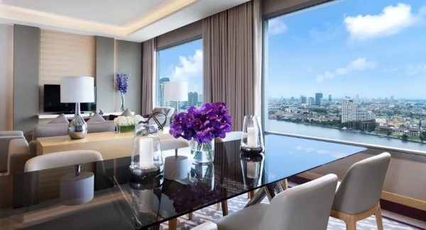 아바니 리버 뷰 3 베드룸 스위트